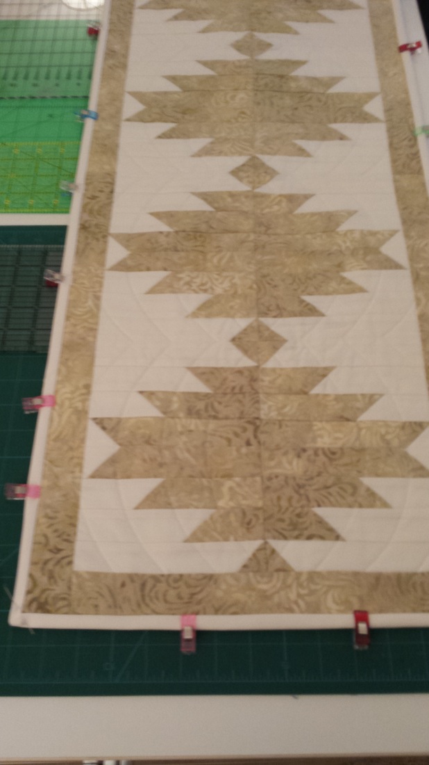 small handmade quilted table runner North Carolina